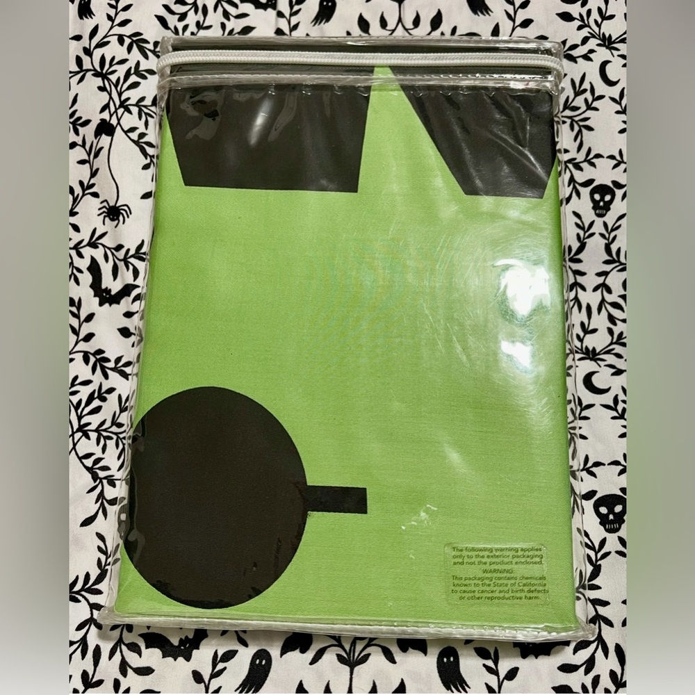 Candy Corn Lane Halloween Frankenstein Monster Standard Pillow Case Set Rare - Picture 3 of 3